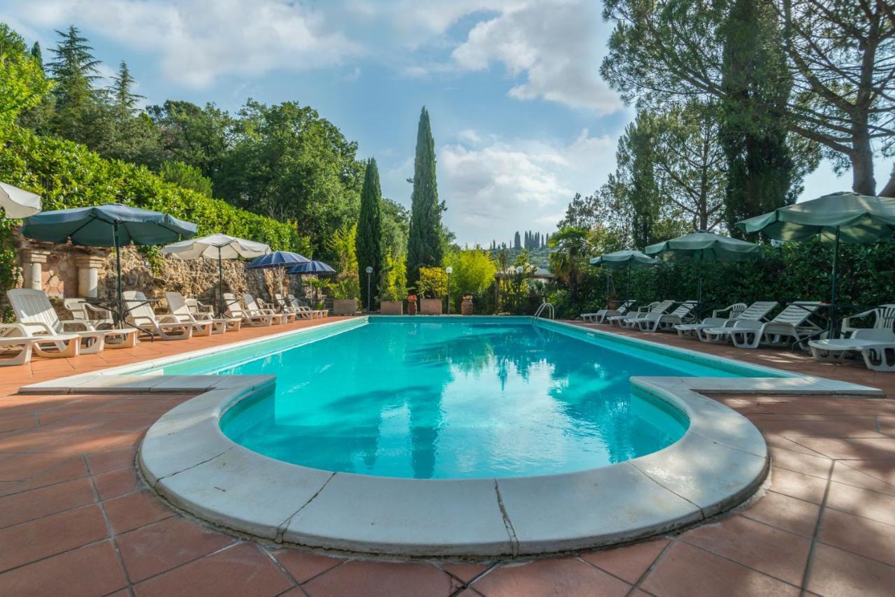 Hotel Le Rocce Magione Exterior photo
